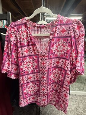 Pink Patterned V-Neck Women's Top